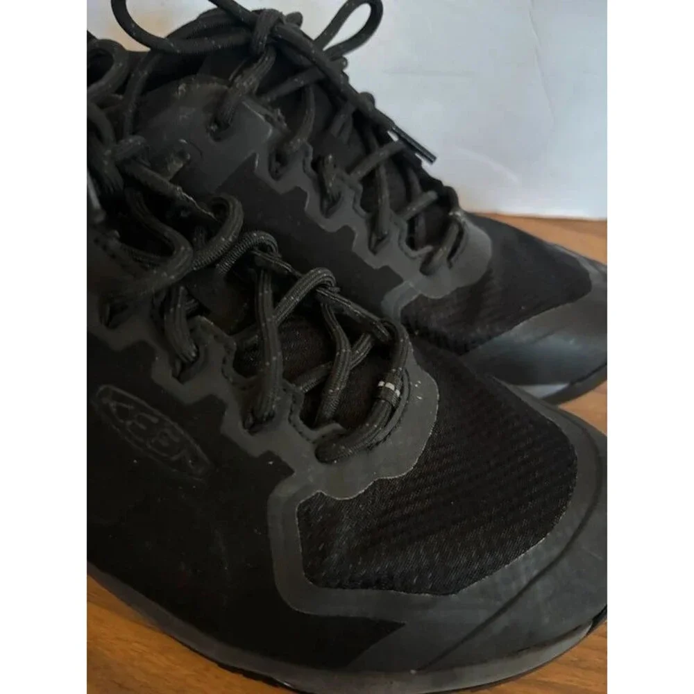 Keen these hiking